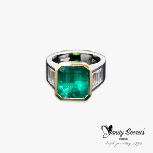 Vanity Secrets London Ring Colombian Emerald